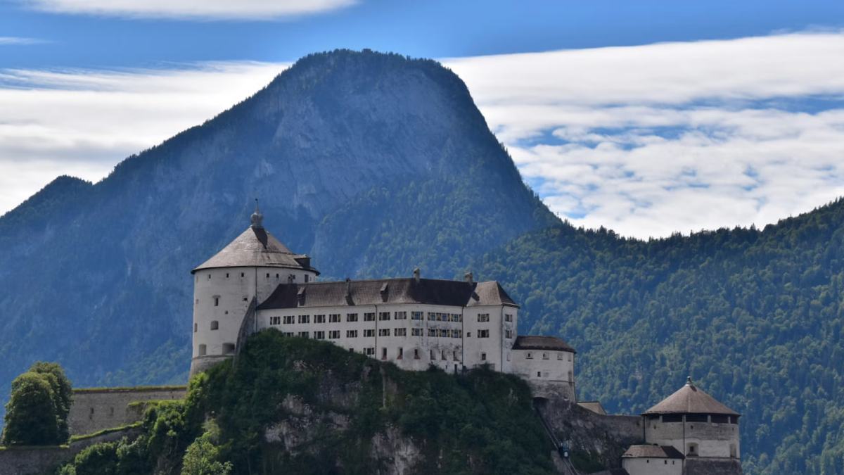۶. کوف‌اشتاین (Kufstein)