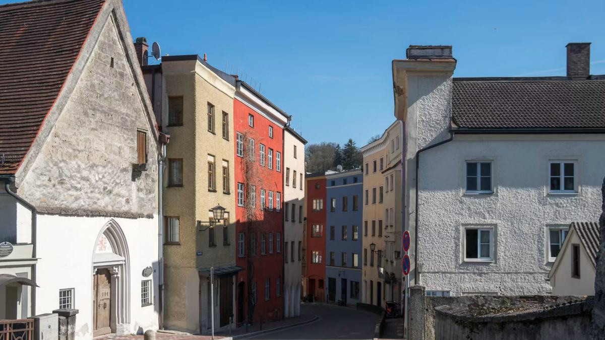 ۱. وازربورگ آم این (Wasserburg am Inn)